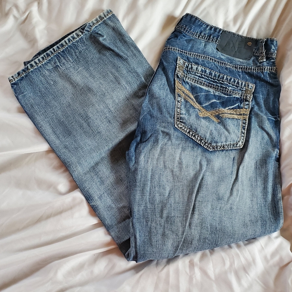 Axel Treadwell Size 38 x 32 Men's Distressed Straight Leg Denim Blue Jeans